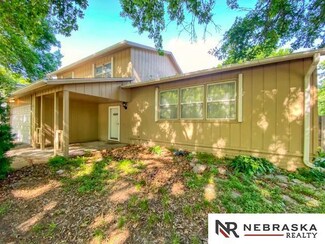 1421 S 163rd St, Omaha, NE 68130