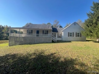 24 Hummingbird Ln, Cumberland, VA 23040