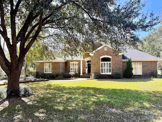 253 Blue Island St, Fairhope, AL 36532