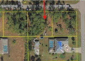 2904 E 9th St, Lehigh Acres, FL 33972