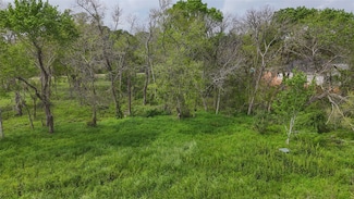 21502 Chenango Lake Dr, Angleton, TX 77515