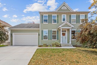 1973 Schoolmaster Dr, Chaska, MN 55318
