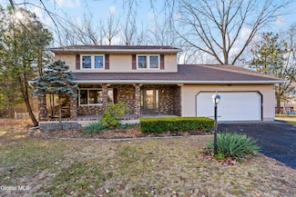 15 Tower Heights, Albany, NY 12211