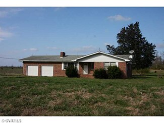 27497 King William Rd, West Point, VA 23181