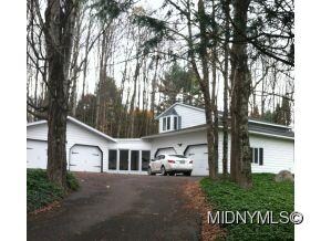 8876 Parker Hollow Rd, Barneveld, NY 13304