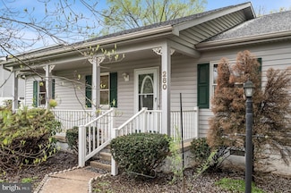 280 Beauregard Blvd, Charles Town, WV 25414