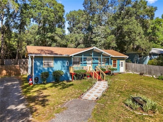 3050 SE 24th Place, Gainesville, FL 32641