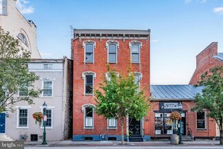 46 E High St, Carlisle, PA 17013