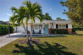 190 4th St, Bonita Springs, FL 34134