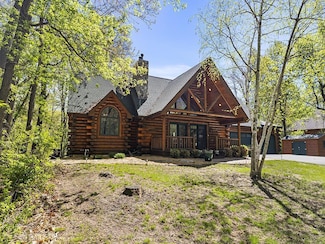 25533 Heritage Ln, Wyoming, MN 55092