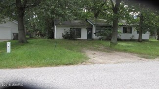 64 N Dengler Rd, Muskegon, MI 49442