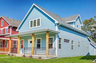 816 E Edison Ave, Des Moines, IA 50315