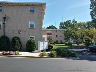 2 Radio Ave Unit A18, Secaucus, NJ 07094