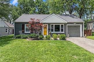 4812 Canterbury Rd, Roeland Park, KS 66205