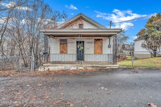 624 E Elm St, Scranton, PA 18505