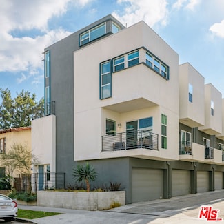 8406 Blackburn Ave, Los Angeles, CA 90048