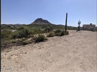 3220 W New River Rd, New River, AZ 85087