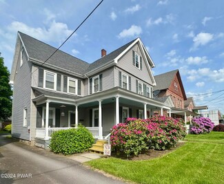 1224 East St, Honesdale, PA 18431