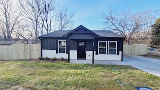 1203 N Granard St, Gaffney, SC 29341