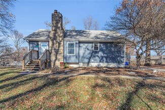 12753 Circle Dr, Shawnee, KS 66216