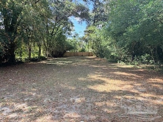 23 N Jamaica St, Pensacola, FL 32507