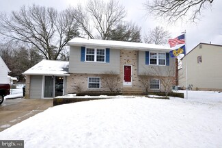 4 Henry St, Delran, NJ 08075