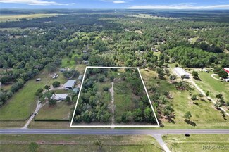 11550 SE 30th St, Morriston, FL 32668