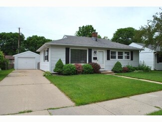 106 Bradford Ln, Madison, WI 53714