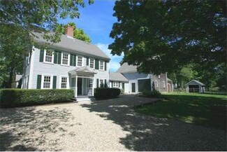 625 Bay Rd, South Hamilton, MA 01982