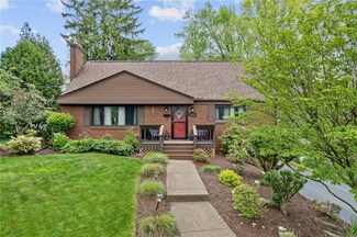 3226 Arapahoe Rd, Pittsburgh, PA 15241