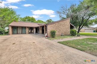 602 White Oak Ln, Harker Heights, TX 76548