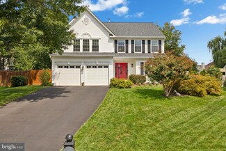 13209 Scottish Hunt Ln, Bristow, VA 20136