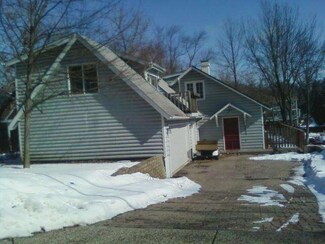 26795 N Oakdale Ln, Mundelein, IL 60060
