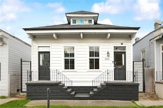 1805 Governor Nicholls St, New Orleans, LA 70116