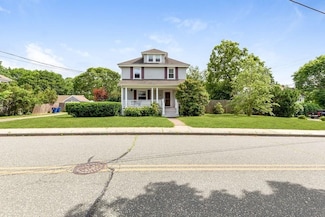 38 Highland Rd, Wareham, MA 02571