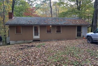 212 Cardinal Ln, Mc Connellsburg, PA 17233