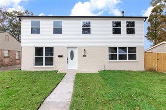 5517 Niagara Dr, Marrero, LA 70072