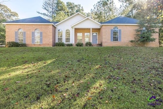 101 Fawn Ct, Byron, GA 31008
