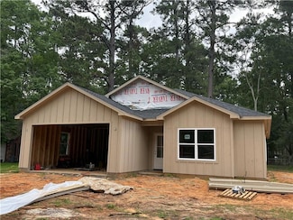 156 Huntington Dr, Pineville, LA 71360