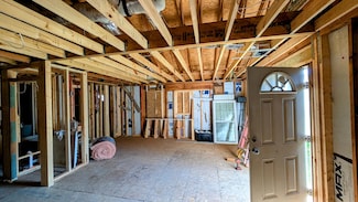 1946 Clement Ave, North Charleston, SC 29405