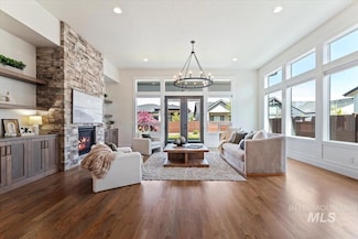 10650 W Otter Rock Dr, Star, ID 83669