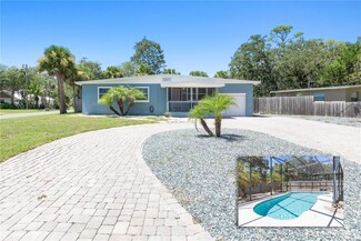 390 Palm Dr, Flagler Beach, FL 32136
