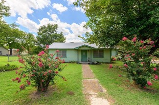 307 N Lee St, Valley View, TX 76272