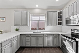 33231 N 43rd St, Cave Creek, AZ 85331