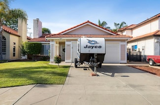 1041 Fedora Ave, Clovis, CA 93612