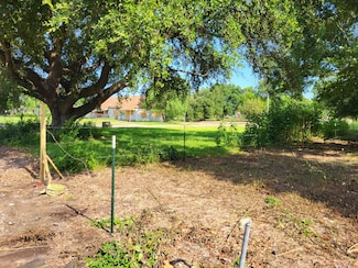 425 2nd Ave N, Texas City, TX 77590