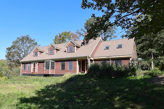 527 Neal Rd, White River Junction, VT 05001