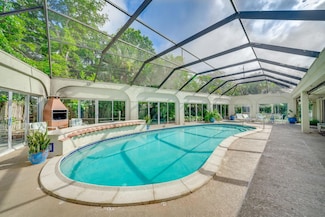 2550 Ray Ct, Lake Worth, FL 33462