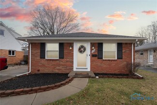 5536 Winona Dr, Toledo, OH 43613