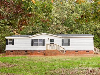 136 Heartwood Ln, Statesville, NC 28625